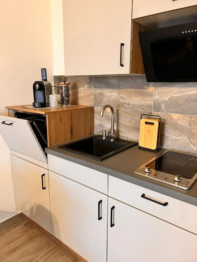 Apartmani Tin Starigrad Paklenica Buitenkant foto